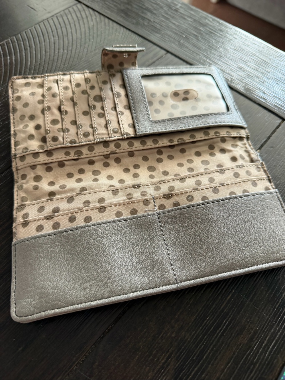 Relic gray wallet with slip pockets